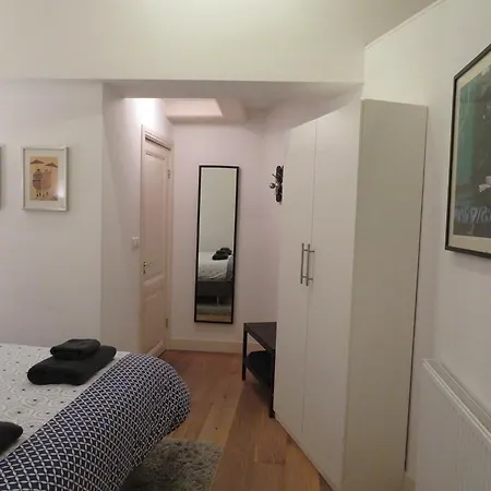 Bed & Breakfast Dam Square