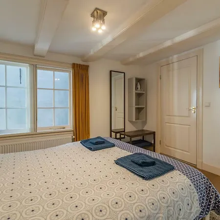 Bed & Breakfast Dam Square *