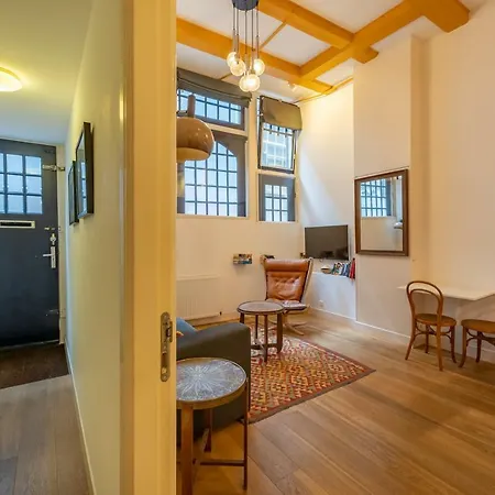 Bed & Breakfast Dam Square Amsterdam